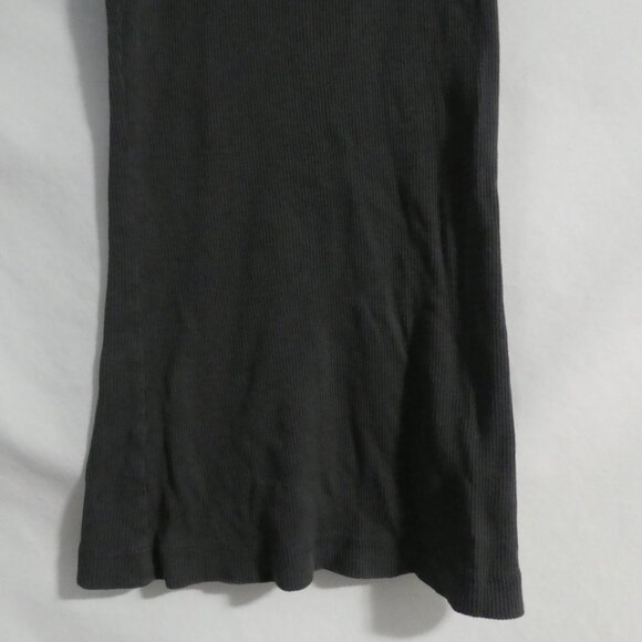 FOREVER 21 | small | Dark Grey Ribbed Sleeveless Tank Top - Picture 7 of 16